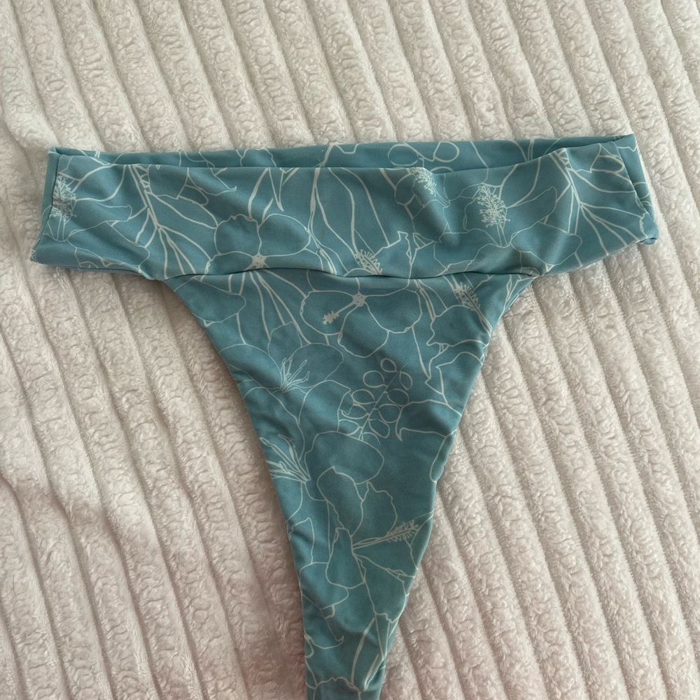 Acacia Moorea Bottoms Size Small